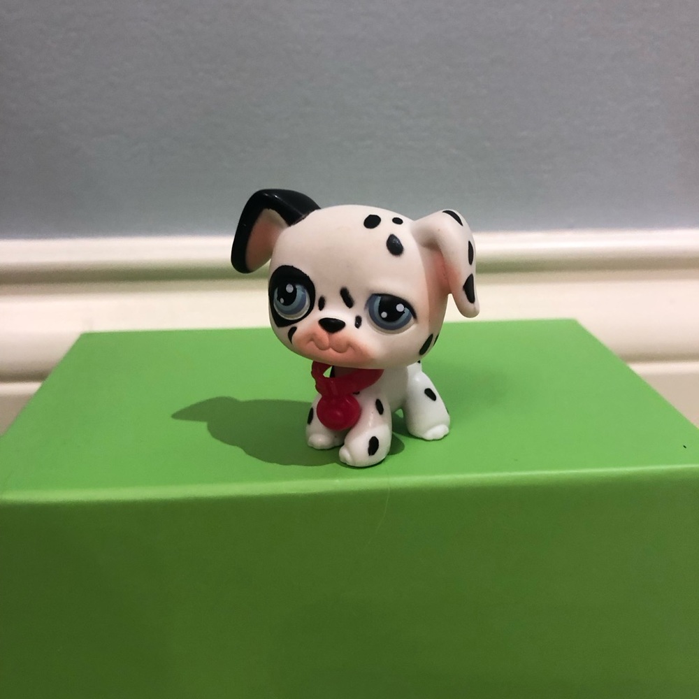 Littlest Pet Shop 44 Dalmatian Dog